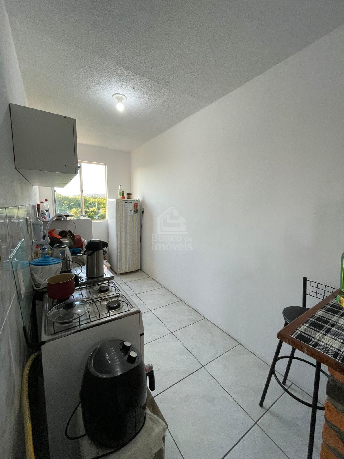 Apartamento à venda com 2 quartos, 47m² - Foto 2