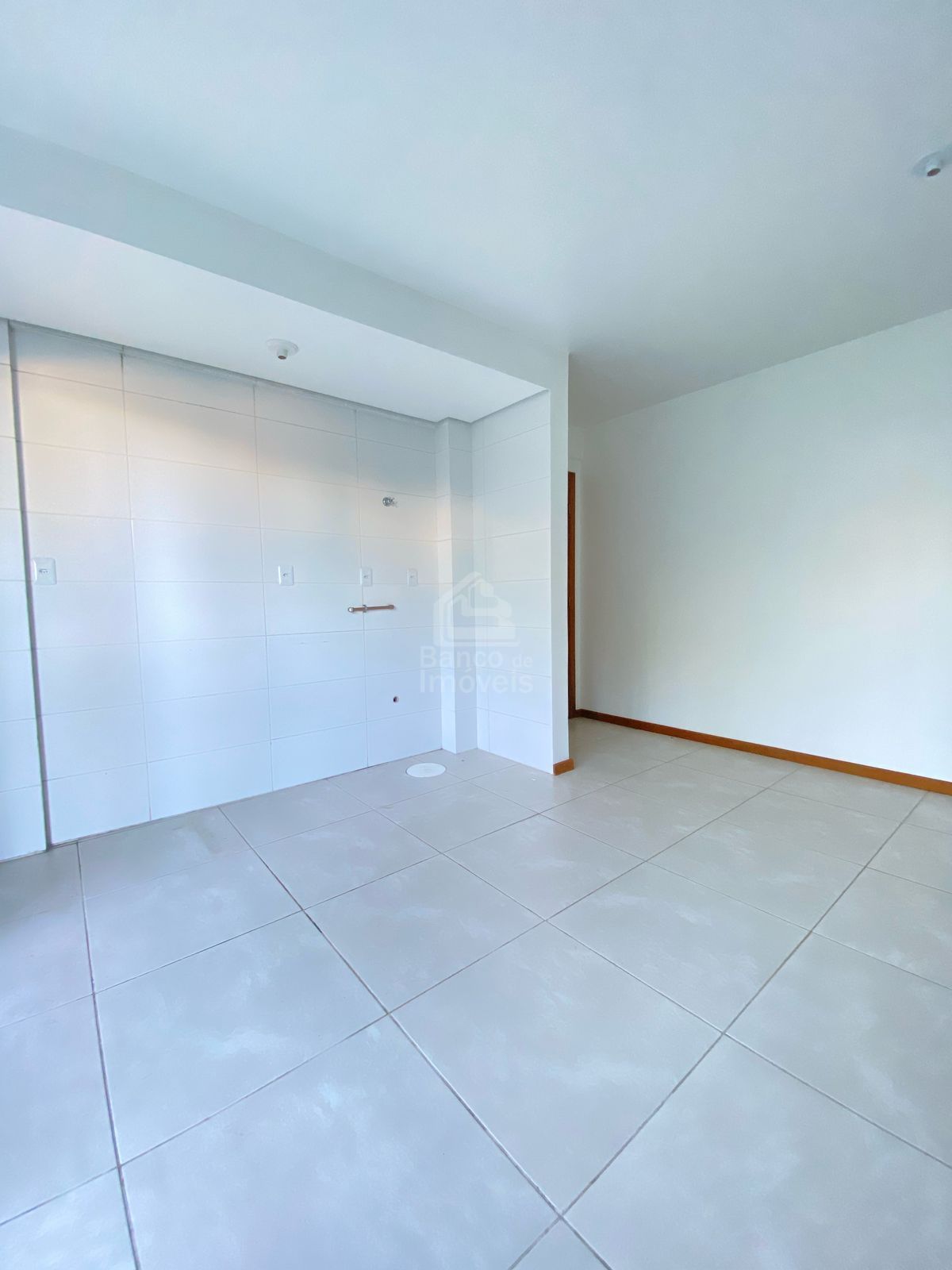 Apartamento para alugar com 1 quarto, 43m² - Foto 5