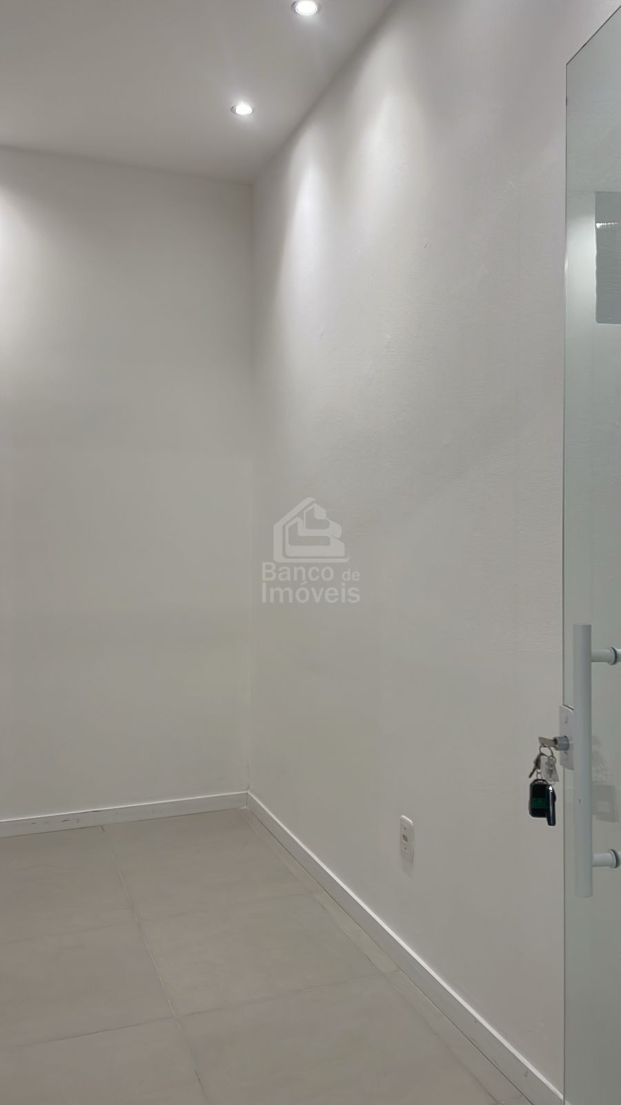 Loja-Salão para alugar com 1 quarto, 21m² - Foto 12