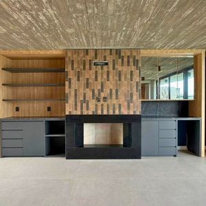 Casa de Condomínio com 417m², 4 dormitórios, 4 suítes, 2 vagas no Reserva das Águas em Torres para Comprar