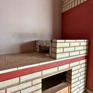 Casa com 145m², 3 dormitórios, 1 suíte, 2 vagas no bairro Igra Sul em Torres para Comprar