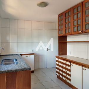 Apartamento com 140m² e 3 dormitórios no bairro Moinhos em Lajeado para Alugar