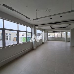 Sala Comercial com 148m² no bairro Centro em Lajeado para Comprar ou Alugar