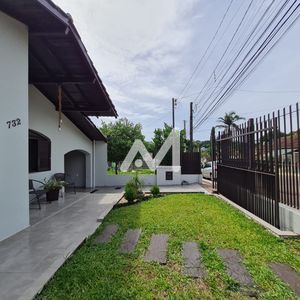 Casa com 141m² e 3 dormitórios no bairro Alto do Parque em Lajeado para Comprar