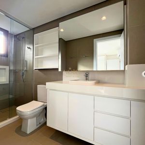 Apartamento com 77m², 2 dormitórios, 2 suítes, 1 vaga no Praça Quatro em Torres para Comprar