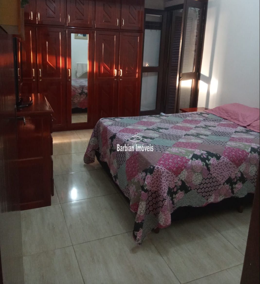 Casa à venda com 3 quartos, 187m² - Foto 13