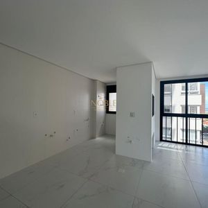 Apartamento com 110m², 3 dormitórios, 1 suíte, 2 vagas no LONDON em Torres para Comprar