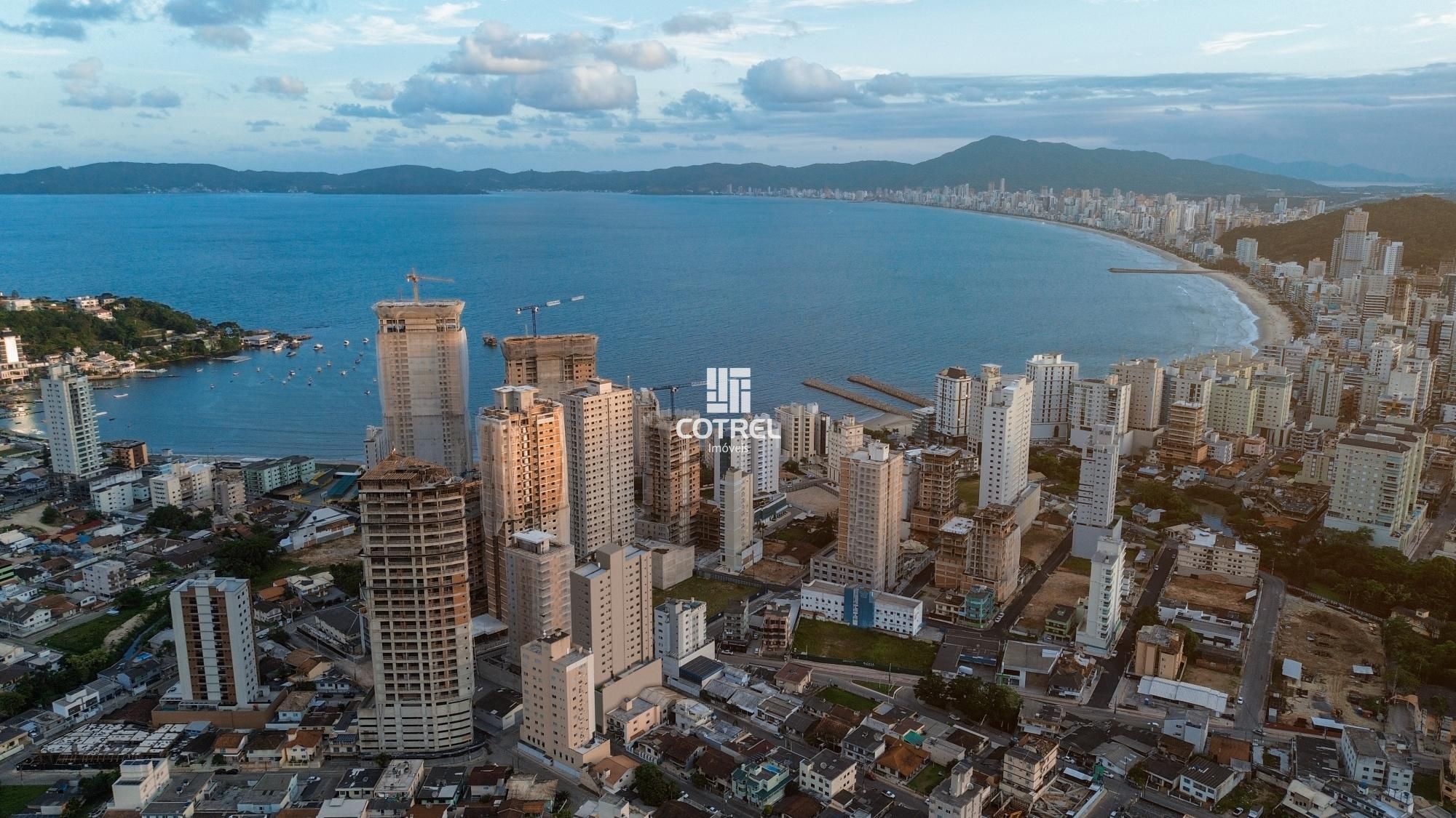 Apartamento 125,02 m² para venda 3 dormitórios sendo suíte, 2 vagas de garagem s
