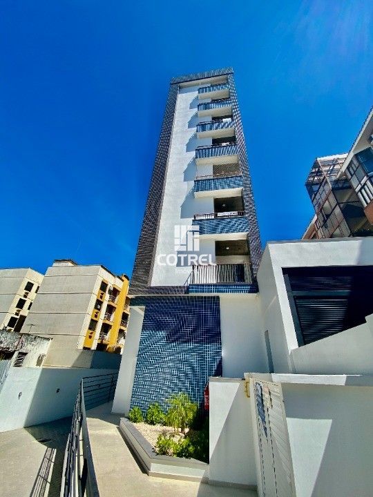 Apartamento para locação no Edifício Regato semimobiliado situado no Bairro Cent