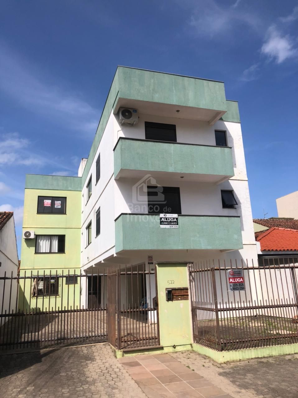 Apartamento à venda  no Camobi - Santa Maria, RS. Imóveis