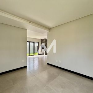 Sobrado com 139m² e 3 dormitórios no bairro Universitário em Lajeado para Comprar