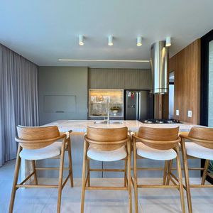 Casa de Condomínio com 311m², 3 dormitórios, 3 suítes, 2 vagas no Reserva das Águas em Torres para Comprar