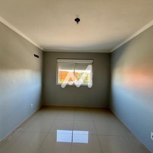 Apartamento com 101m² e 2 dormitórios no bairro São Cristóvão em Lajeado para Alugar