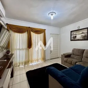 Casa com 298m² e 3 dormitórios no bairro Floresta em Lajeado para Comprar