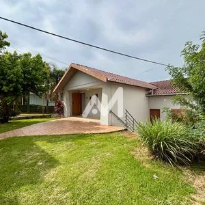 Casa com 248m² e 3 dormitórios no bairro São Cristóvão em Lajeado para Alugar