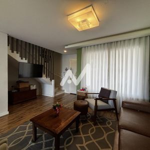 Sobrado com 102m² e 3 dormitórios no bairro Universitário em Lajeado para Comprar