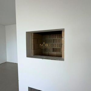 Apartamento com 52m², 1 dormitório, 1 suíte, 1 vaga no Punta Del Sole em Torres para Comprar