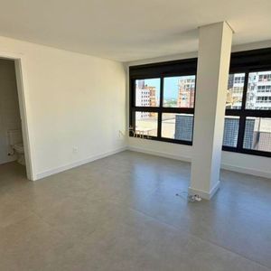 Apartamento com 111m², 3 dormitórios, 1 suíte, 1 vaga no Opportunity em Torres para Comprar