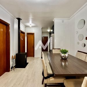Geminado com 135m² e 2 dormitórios no bairro Jardim Botânico em Lajeado para Comprar