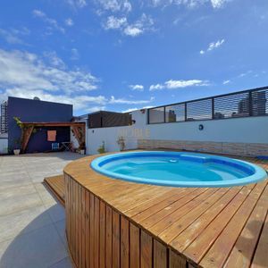 Cobertura com 180m², 3 dormitórios, 1 suíte, 2 vagas no Giverny em Torres para Comprar