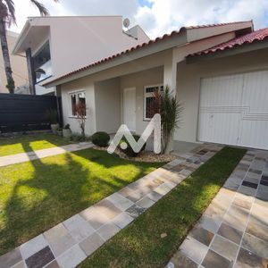 Casa com 165m² e 3 dormitórios no bairro Moinhos em Lajeado para Comprar