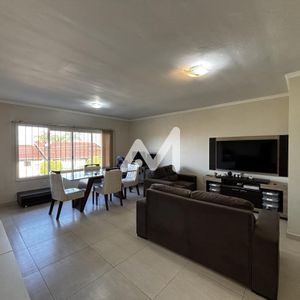 Casa com 140m² e 3 dormitórios no bairro Moinhos D'água em Lajeado para Comprar