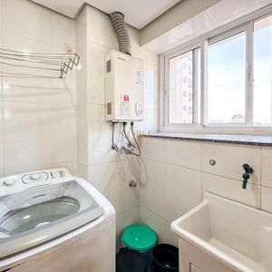 Apartamento com 92m², 2 dormitórios, 1 suíte, 1 vaga no Solar da Praça em Torres para Comprar