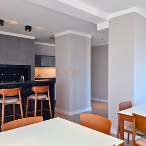 Apartamento com 74m², 2 dormitórios, 1 suíte, 1 vaga no Residencial Acrópole em Torres para Comprar