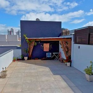 Cobertura com 180m², 3 dormitórios, 1 suíte, 2 vagas no Giverny em Torres para Comprar