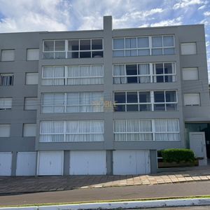 Apartamento com 134m², 3 dormitórios, 1 suíte, 1 vaga no Beira Mar em Torres para Comprar