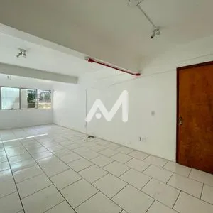 Sala Comercial com 40m² no bairro Centro em Lajeado para Alugar