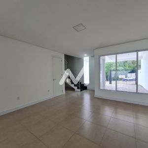 Sobrado com 158m² e 3 dormitórios no bairro Carneiros em Lajeado para Comprar