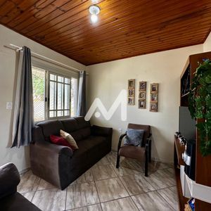 Casa com 69m² e 3 dormitórios no bairro Universitário em Lajeado para Comprar