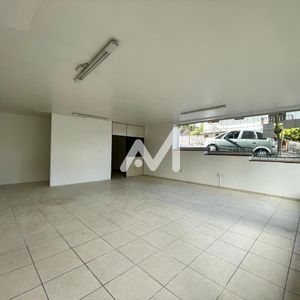 Loja com 128m² no bairro Centro em Lajeado para Alugar