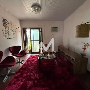 Casa com 100m² e 2 dormitórios no bairro Universitário em Lajeado para Comprar