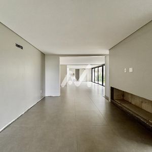 Casa com 334m² e 3 dormitórios no bairro Carneiros em Lajeado para Comprar