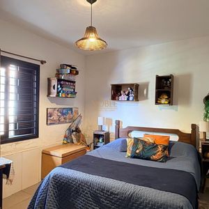 Casa com 240m², 4 dormitórios, 1 suíte, 3 vagas no bairro Praia da Cal em Torres para Comprar
