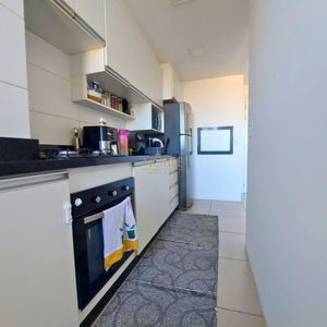 Apartamento com 69m², 3 dormitórios, 1 suíte, 1 vaga no Residencial Jardim Europa em Torres para Comprar