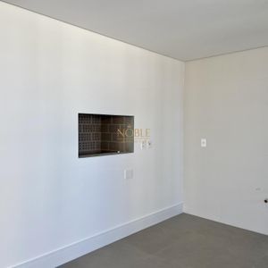 Apartamento com 140m², 3 dormitórios, 3 suítes, 2 vagas no Di milano em Torres para Comprar