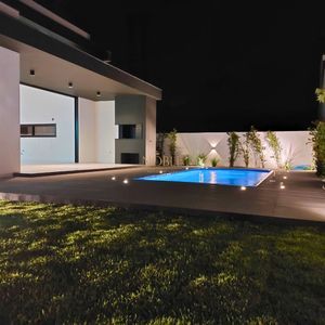 Casa com 288m², 4 dormitórios, 4 suítes, 4 vagas no bairro Bella Torres em Passo de Torres para Comprar