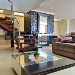 Cobertura com 471m², 4 dormitórios, 4 suítes, 6 vagas no Punta del Mare em Torres para Comprar