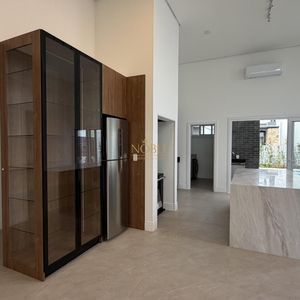 Casa de Condomínio com 220m², 3 dormitórios, 3 suítes, 2 vagas no Vilas do Mar em Passo de Torres para Comprar
