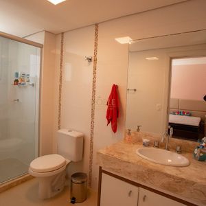 Apartamento com 263m², 4 dormitórios, 4 suítes, 4 vagas no Neptuno em Torres para Comprar