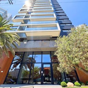 Apartamento com 78m², 2 dormitórios, 1 suíte, 1 vaga no Vista Mare em Torres para Comprar