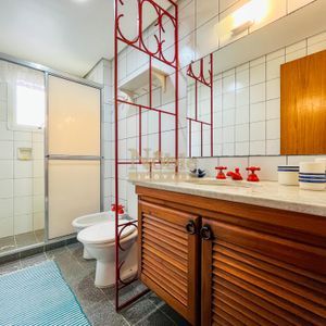 Apartamento com 122m², 3 dormitórios, 1 suíte, 1 vaga no Villa del Mar em Torres para Comprar