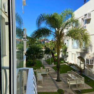 Apartamento com 88m², 2 dormitórios, 1 suíte, 1 vaga no Villa Real em Torres para Comprar