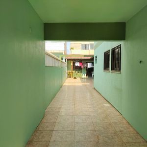 Casa, 6 dormitórios, 2 suítes, 3 vagas no bairro Getúlio Vargas em Torres para Comprar