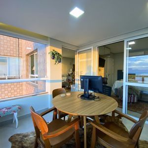 Flat com 58m², 1 dormitório, 1 vaga no Dunas Flat em Torres para Comprar