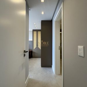 Apartamento com 90m², 2 dormitórios, 2 suítes, 2 vagas no Maui Residencial em Torres para Comprar