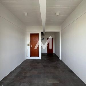 Kitnet com 30m² no bairro Centro em Lajeado para Alugar